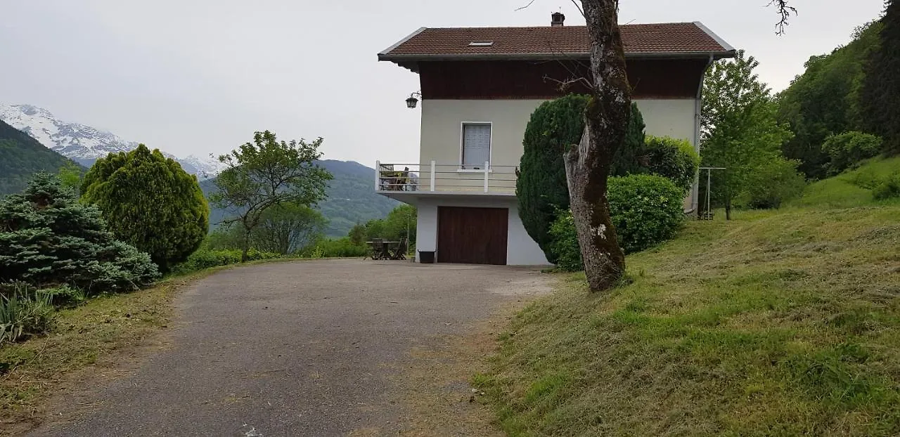 Maison Du Haut De Freydon Ambiance Montagne Allevard Apartment