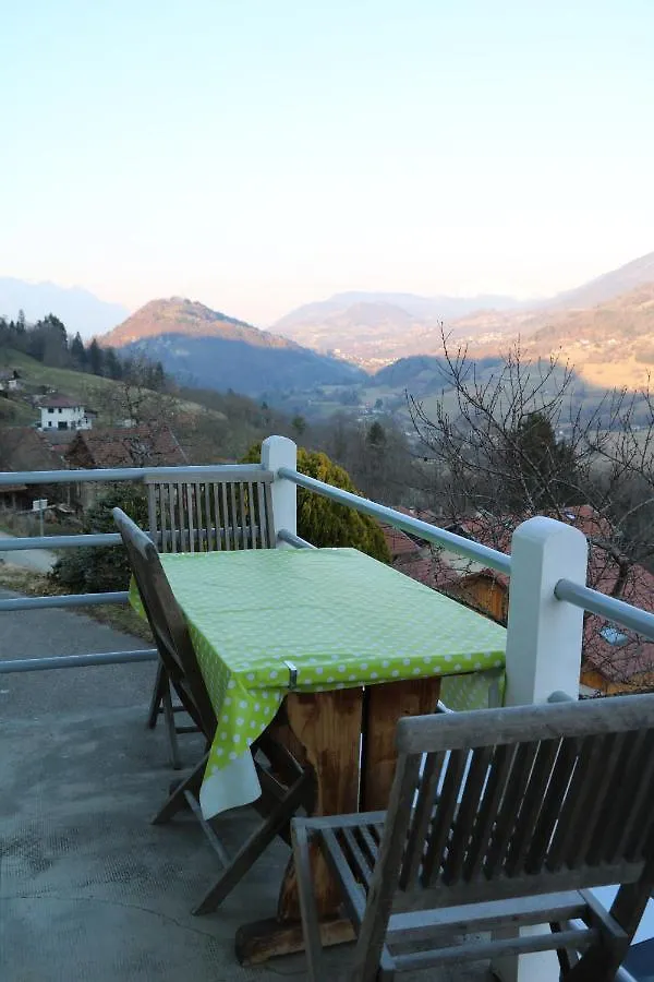 Maison Du Haut De Freydon Ambiance Montagne Allevard 0*,  France